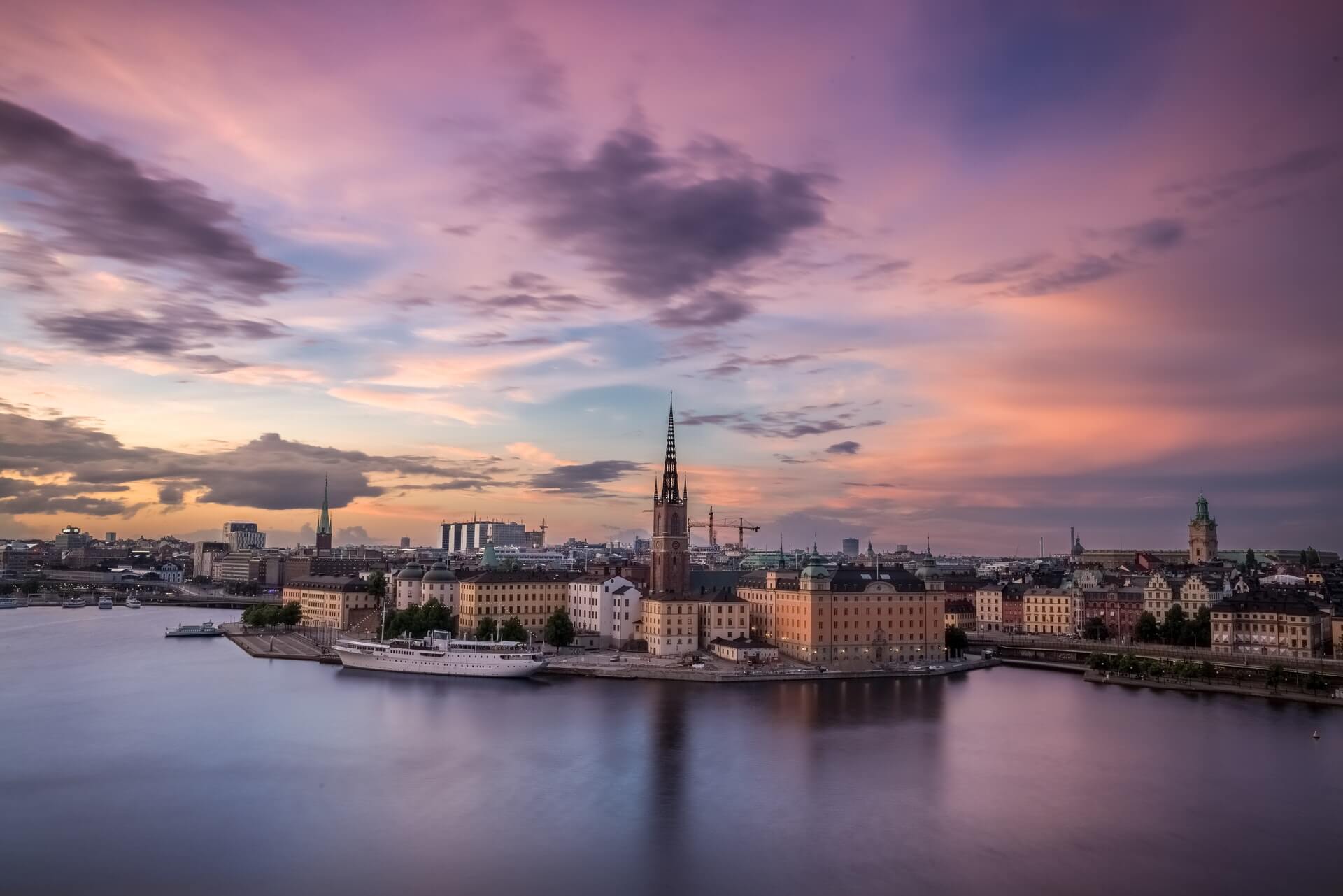 Ett drönarfoto som blickar ut över Stockholm.